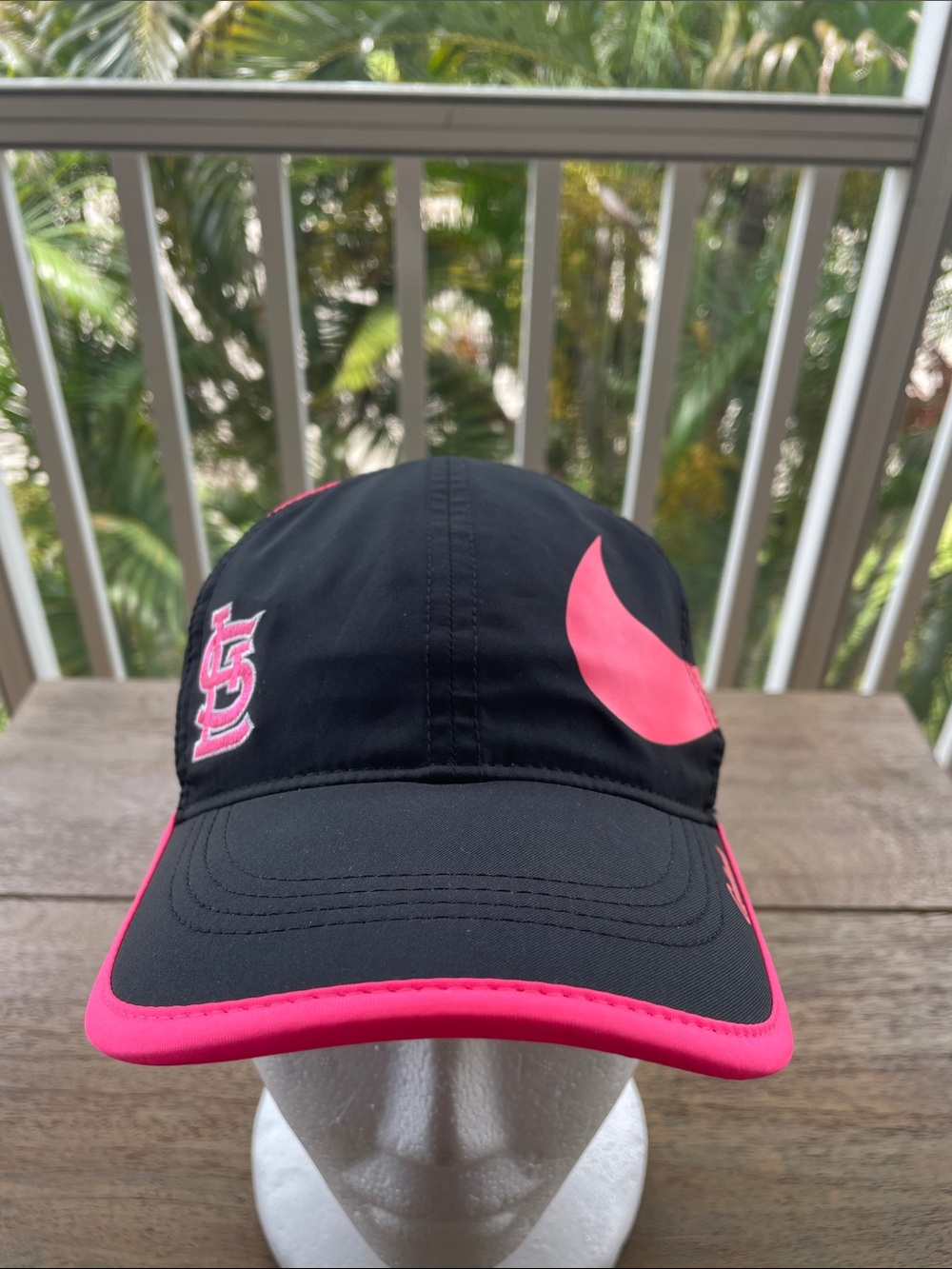Nike Black and Hot Pink Women's Dri-FIT Baseball Cap Saint Louis Cardinals